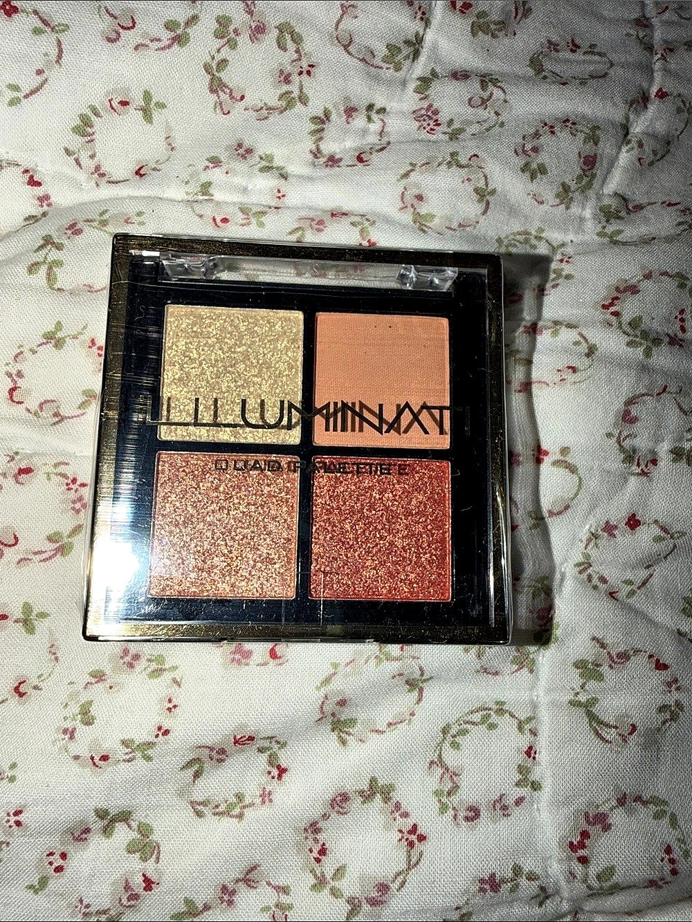 MILANI Eyeshadow Palette Gold & Brown NWT